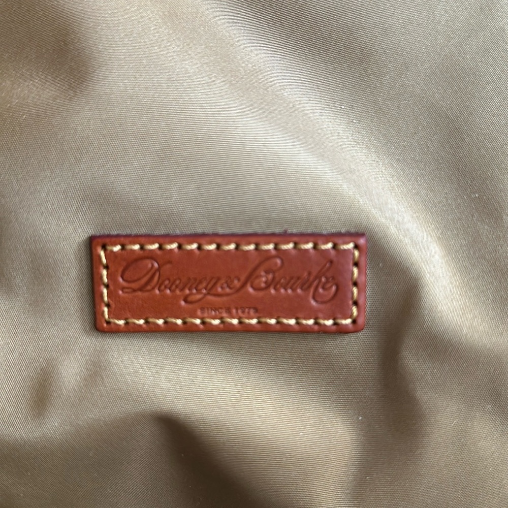 Dooney & Bourke Bag